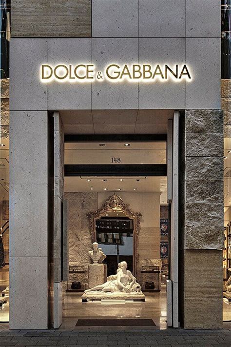 dolce e gabbana online.